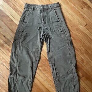 Everlane Utility Barrel Pants - Olive Green - size 2